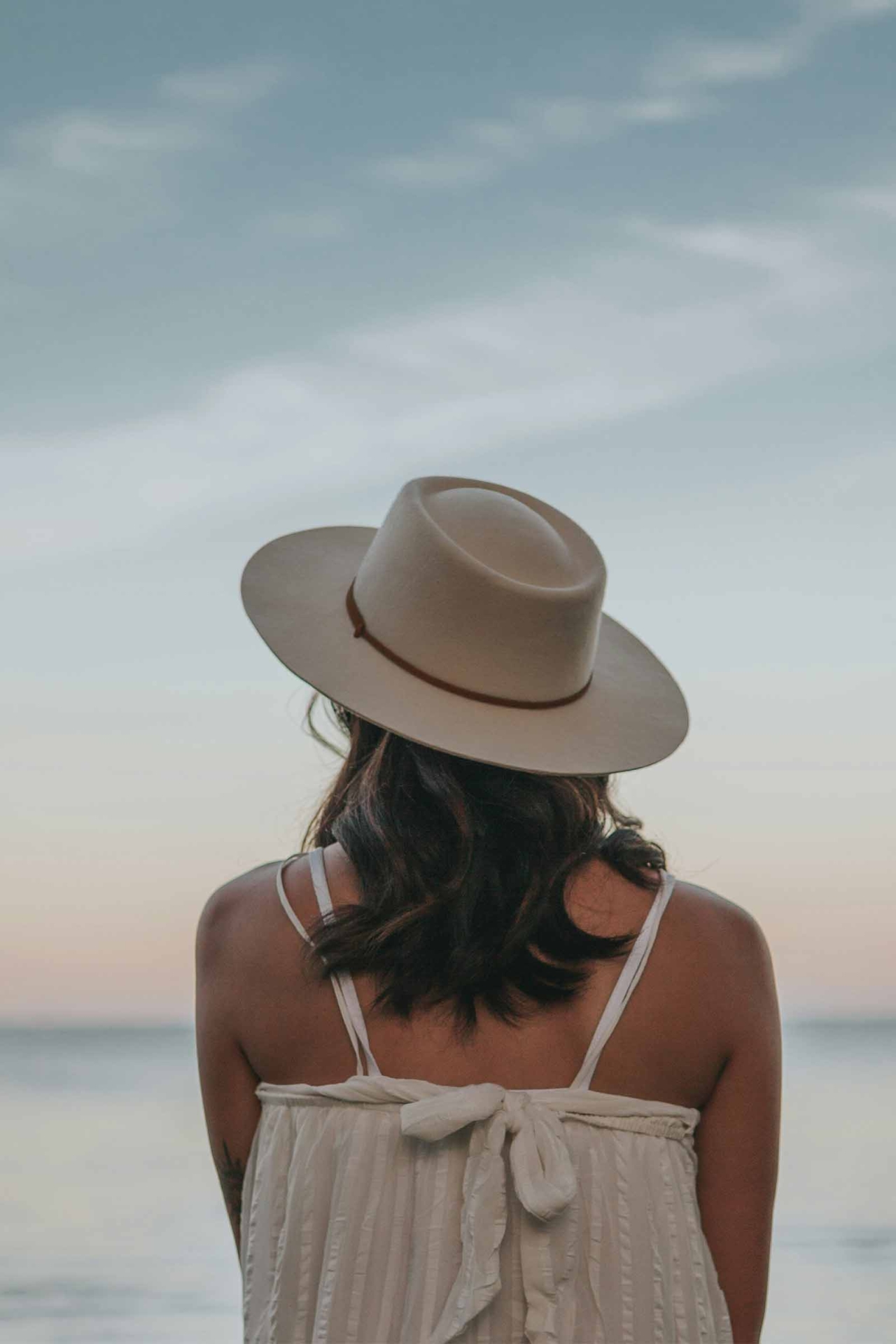 Lady with sunhat